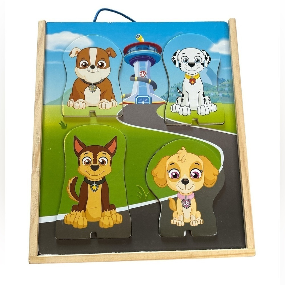 Melissa & Doug PAW Patrol Magnetic Pretend Play Figures (Dress-Up)